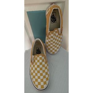 Vans Checkerboard Classic Slip-Ons.  Unisex Women 7 and Men 5.5.